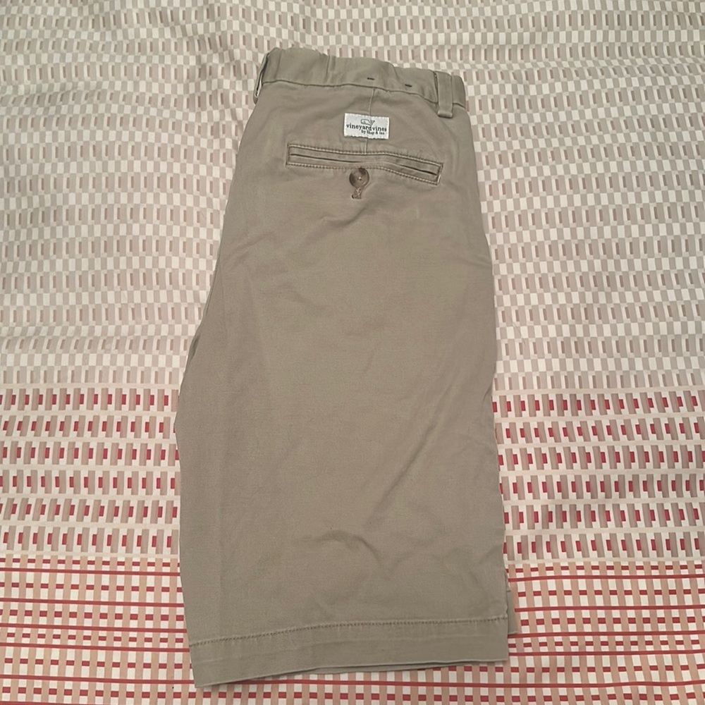 boys vineyard vines breaker khaki shorts size 14